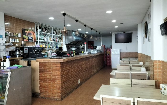 Traspaso - Bar Restaurante -
Barcelona - Zona Franca