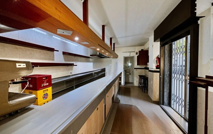 Bar- C1 - Rental - Barcelona -
                Sant Andreu
