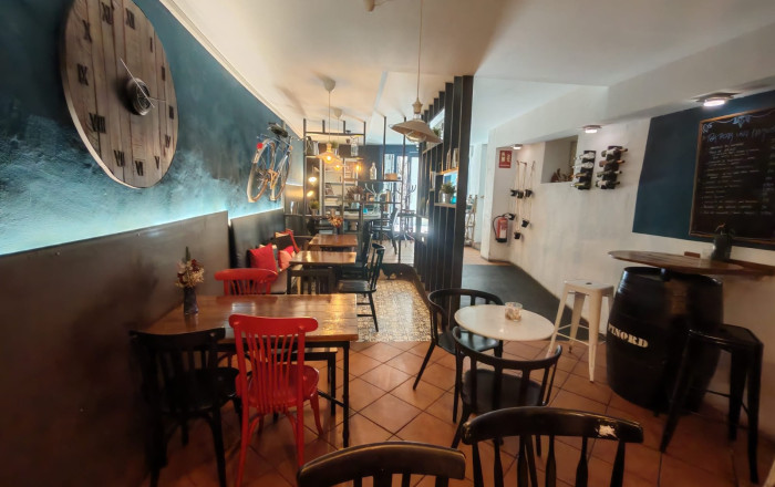 Bar-Cafeteria - Traspaso - Vilafranca del Pened&egrave;s -
                Vilafranca del Pened&egrave;s