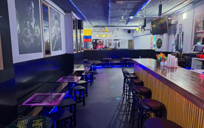 Bar Copas Musical - Transfer - Barcelona -
                Sant Andreu