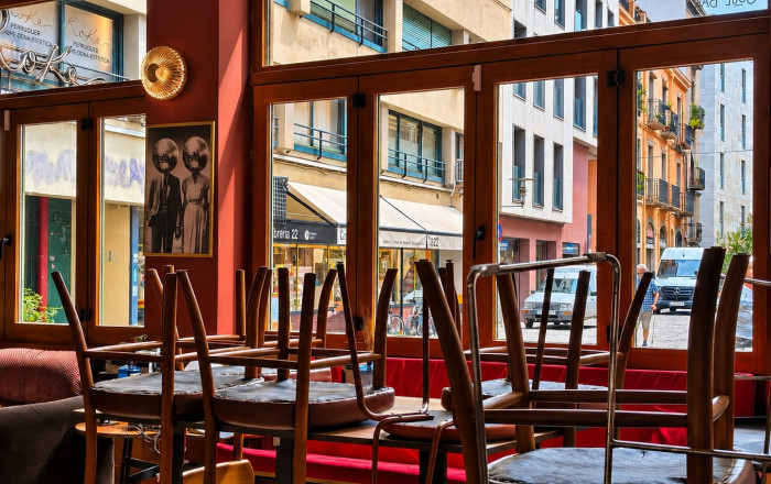 Bar Copas Musical - Transfert - Girona -
                Girona