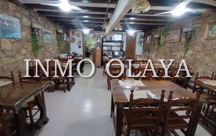 Bar Restaurante - Transfer - Barcelona -
                Poble Sec-montjuïc