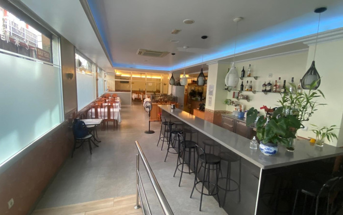 Bar Restaurante - Transfer - Canet de Mar -
                Canet de Mar
