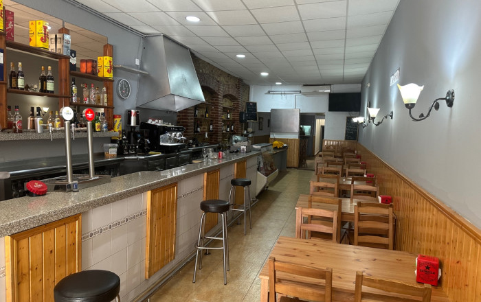 Bar Restaurante - Transfer - Sabadell -
                Sabadell
