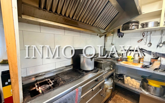 Bar Restaurante - Transfert - Barcelona -
                Nou Barris