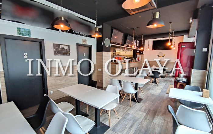 Bar Restaurante - Transfert - Barcelona -
                Poblenou