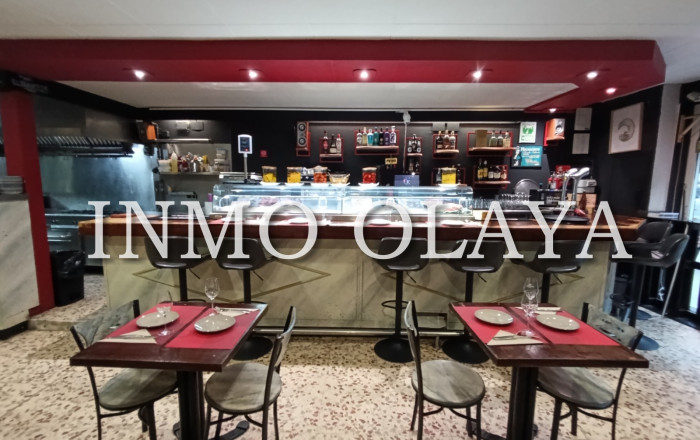 Bar Restaurante - Transfert - Barcelona -
                Sant Martí