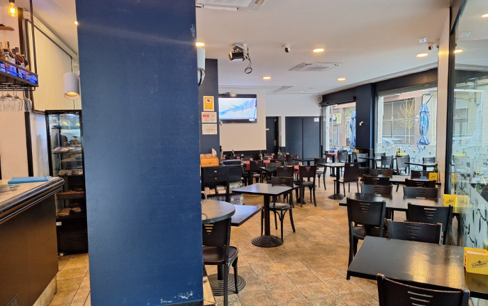 Bar Restaurante - Traspaso - Barcelona -
                Sants