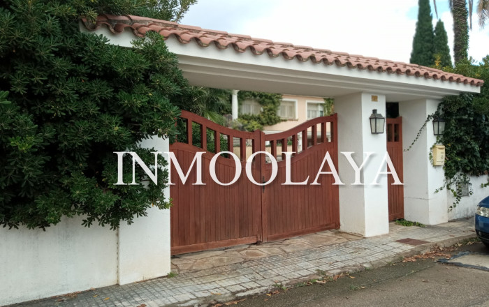 Casa - Sale - Tarragona -
                Móra d'Ebre