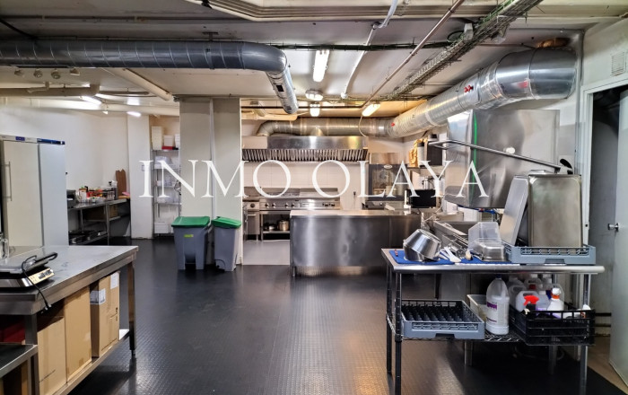 Cocina industrial - Traspaso - Barcelona -
                Eixample