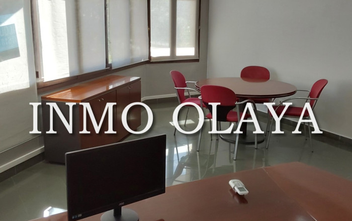 Des bureaux - Location longue durée - Barberá del Vallés -
                Barberá del Vallés