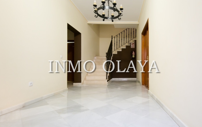 Hostal - Sale - Sevilla - El Coronil