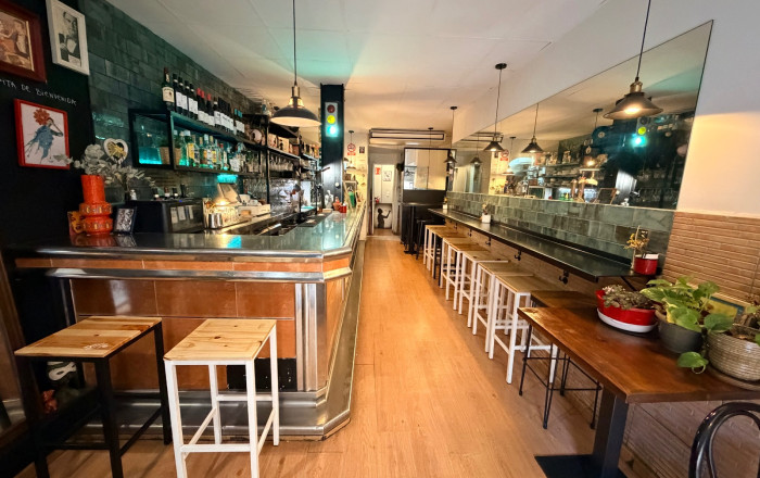 Licencia C2 - Transfert - Barcelona -
                Gràcia