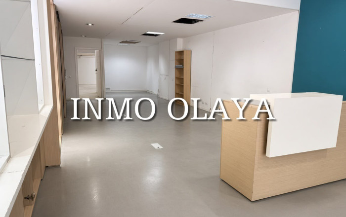 Local comercial - Rental - Mataró -
                Via Europa - Parque Central