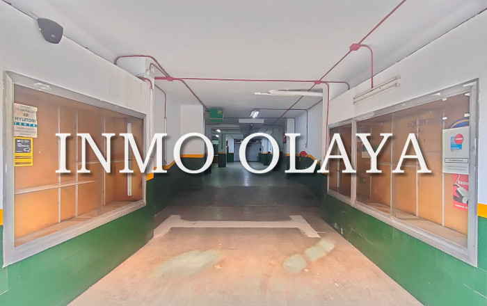 Local comercial - Revente - Barcelona -
                Sant Martí