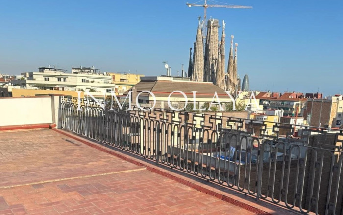 Local comercial - Sale - Barcelona - Gràcia