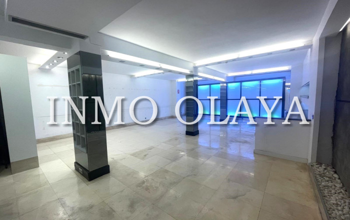 Local comercial - Sale - Barcelona -
                Sarria-Sant Gervasi