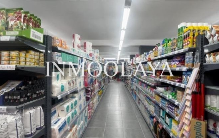 magasin d'alimentation - Transfert - Girona - Girona