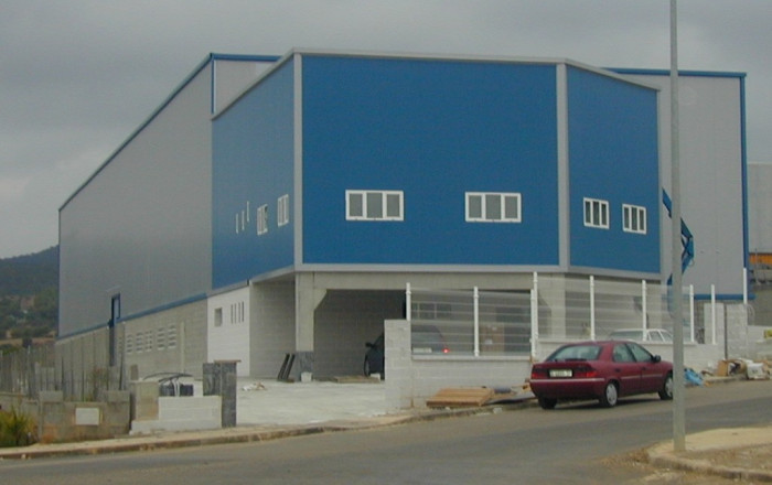 Naves y solares - Revente - Piera -
                Piera