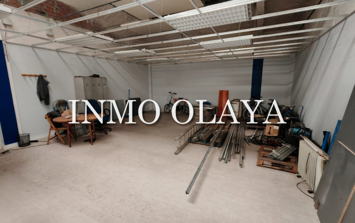 Naves y solares - Transfert - Granollers - Granollers