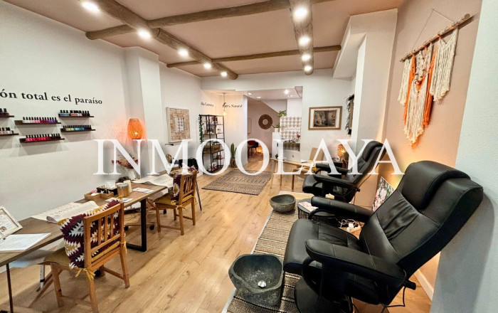 Peluquerias y Estetica - Transfer - Barcelona - Les corts