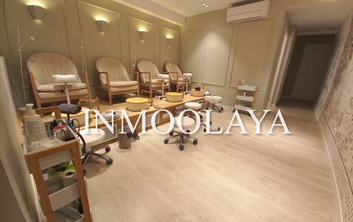 Peluquerias y Estetica - Transfert - Barcelona - Sarria-Sant Gervasi