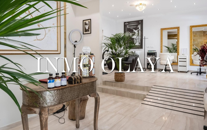 Peluquerias y Estetica - Traspaso - Barcelona -
                Sarria-Sant Gervasi