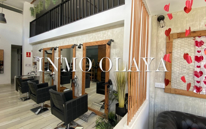 Peluquerias y Estetica - Traspaso - Pineda de Mar - Les Creus