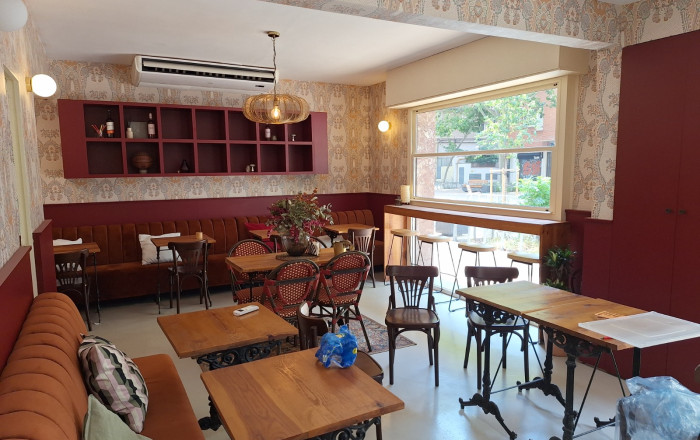 Restaurant - Transfer - Barcelona -
                Les corts