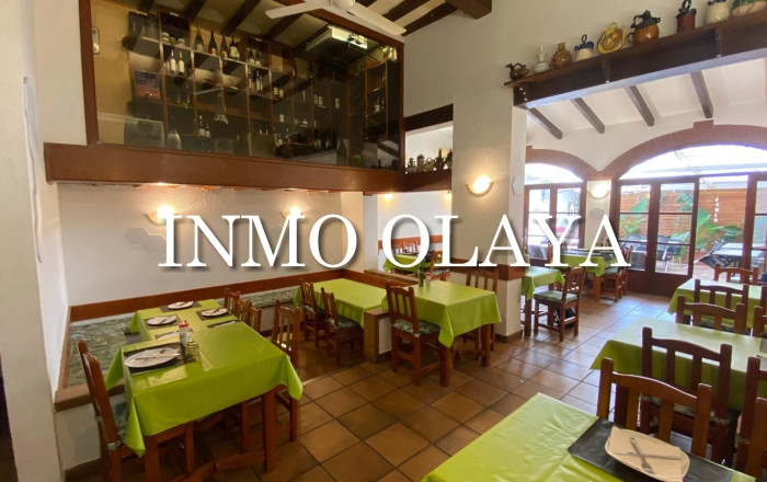Restaurant - Transfer - Canet de Mar -
                Canet de Mar