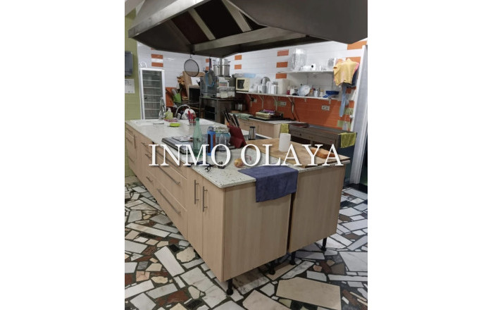 Rostisseria - Transfer - Santa Eul&agrave;lia de Ron&ccedil;ana -
                Santa Eul&agrave;lia de Ron&ccedil;ana