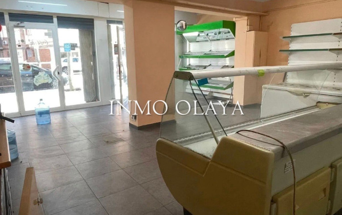 Supermarket - Rental - Barcelona - La Marina De Port