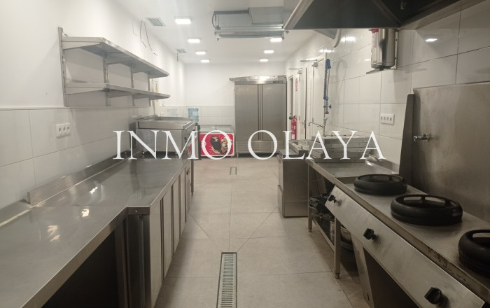 Take Away - Transfer - Barcelona - Eixample Derecho