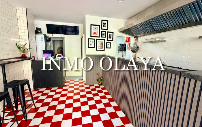 Take Away - Transfer - Barcelona -
                Les corts