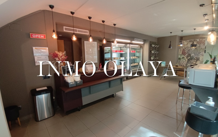 Take Away - Transfert - Barcelona - Poblenou