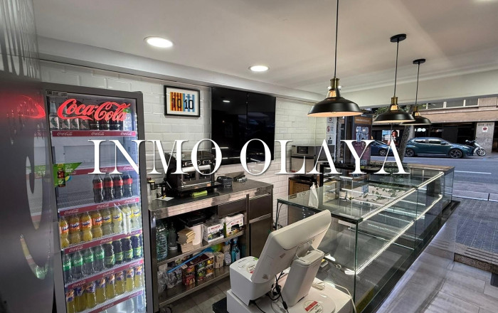 Take Away - Transfert - Barcelona - Sarria-Sant Gervasi