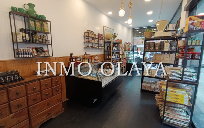 Take Away - Transfert - Barcelona -
                Sarria-Sant Gervasi