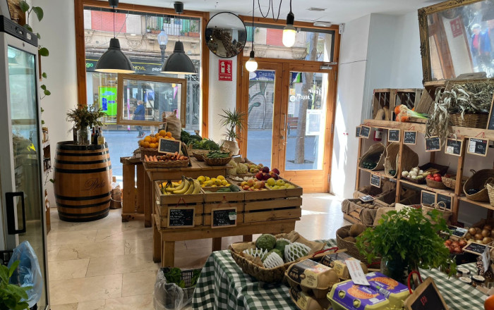 Tienda Alimentacion  - Traspaso - Barcelona -
                    Clot
