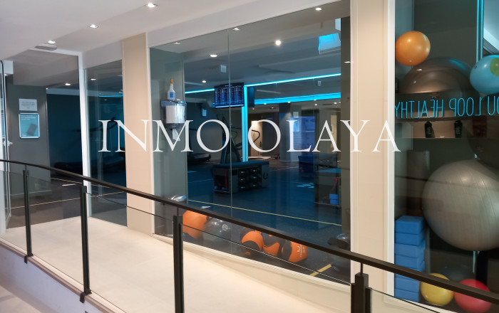 Tiendas - Transfer - Barcelona - Sant Gervaci