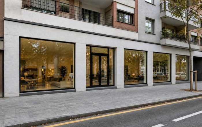 Tiendas - Transfert - Barcelona -
                Sants