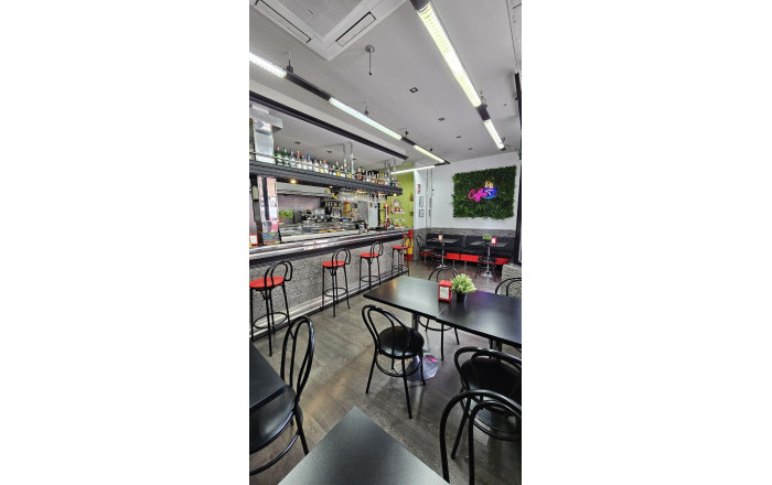 Traspaso - Bar-Cafeteria -
L'Hospitalet de Llobregat - Centre