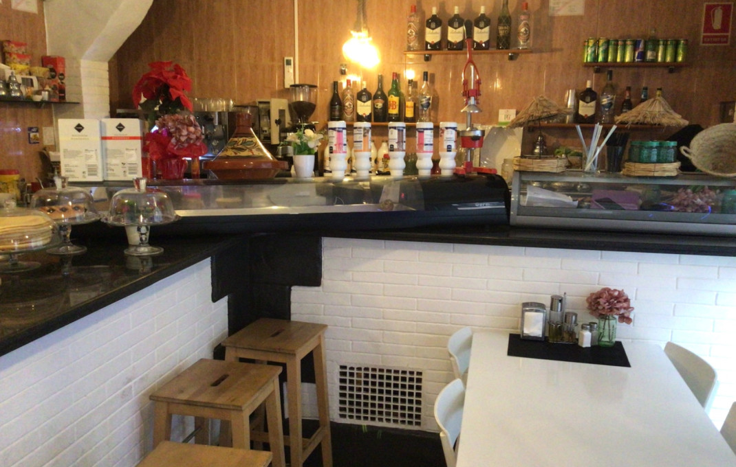 Traspaso - Bar Restaurante -
Barcelona - Sant Andreu