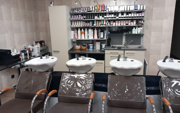 Traspaso - Peluquerias y Estetica -
Calella