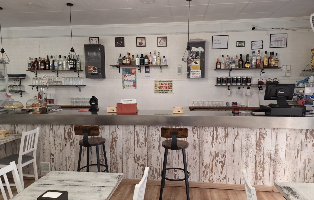 Traspaso - Bar Restaurante -
Cornella de Llobregat - Pedrò