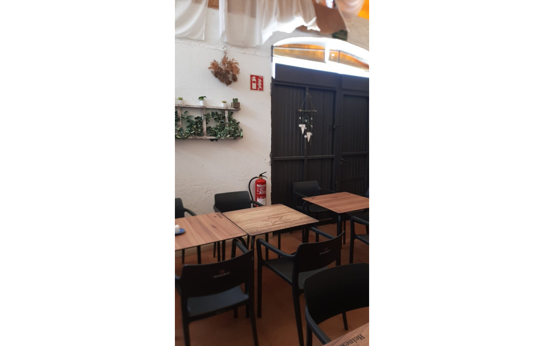 Transfer - Bar Restaurante -
Llagostera