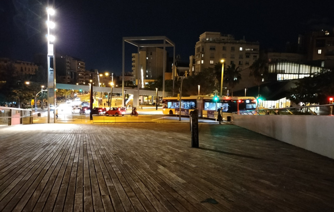 Traspaso - Bar Restaurante -
Barcelona - Gràcia