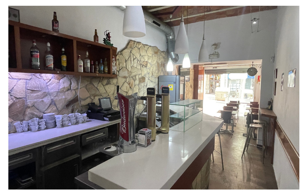 Venta - Bar-Cafeteria -
Corbera de Llobregat