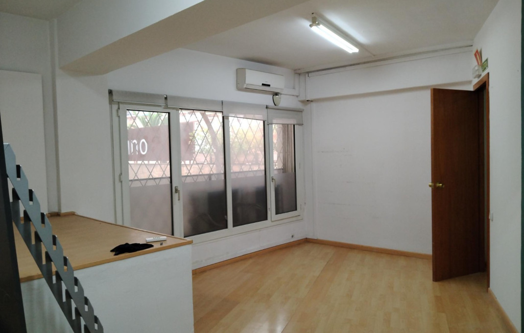 Alquiler - Oficinas -
Barcelona - Sarria-Sant Gervasi