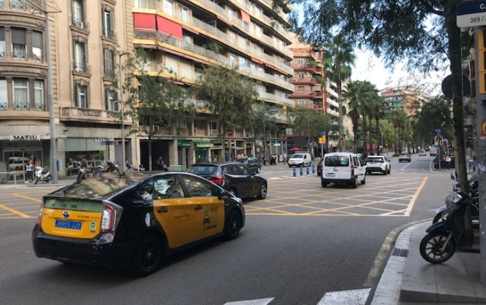 Traspaso - Restaurante -
Barcelona - Eixample