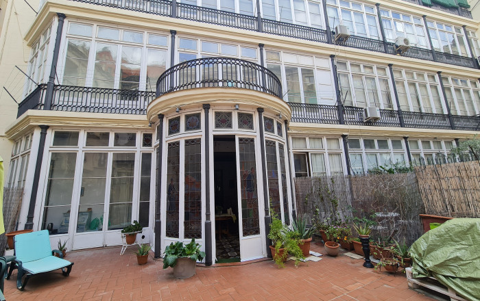 Transfert - Hostal -
Barcelona - Borne-centro